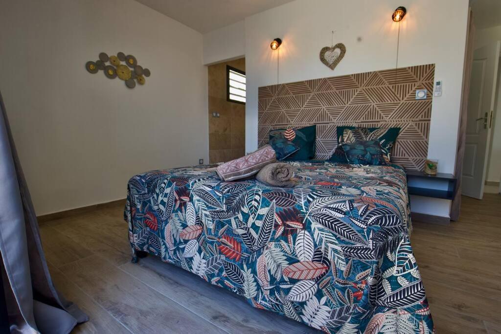 Villa Du Beau Vallon 2 Jacuzzi Privatif Et Piscine Chauffee Partagee Saint-Benoît エクステリア 写真