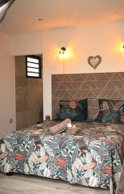 Villa Du Beau Vallon 2 Jacuzzi Privatif Et Piscine Chauffee Partagee Saint-Benoît エクステリア 写真
