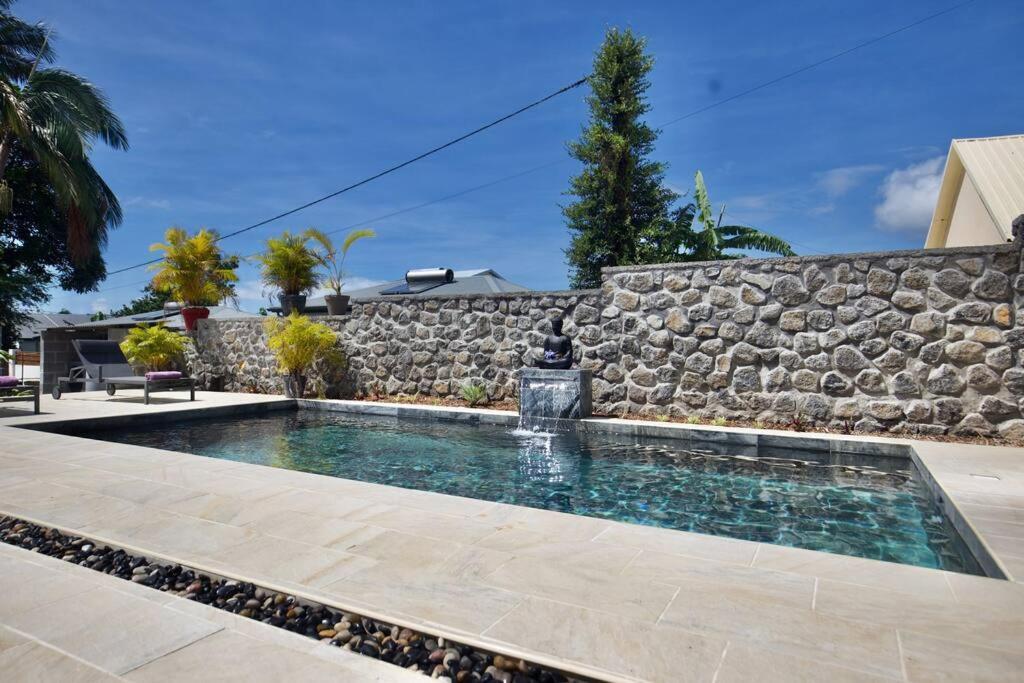 Villa Du Beau Vallon 2 Jacuzzi Privatif Et Piscine Chauffee Partagee Saint-Benoît エクステリア 写真